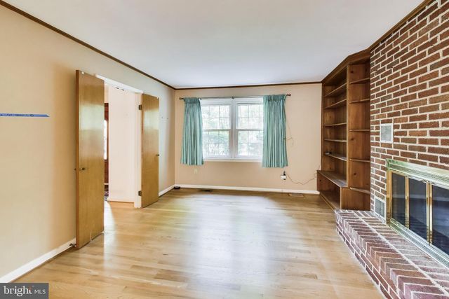 9220 CROOM ACRES TER, Upper Marlboro, MD 20772