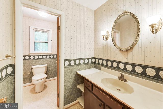 9220 CROOM ACRES TER, Upper Marlboro, MD 20772