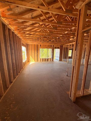 7727 Piper Cir, Milton, FL 32583