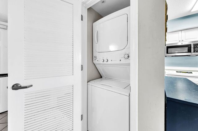 1324 SE Miracle Strip Parkway, 602, Fort Walton Beach, FL 32548