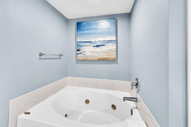 1324 SE Miracle Strip Parkway, 602, Fort Walton Beach, FL 32548