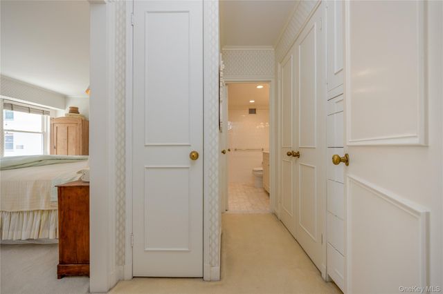 1 Stoneleigh 5J, Bronxville, NY 10708