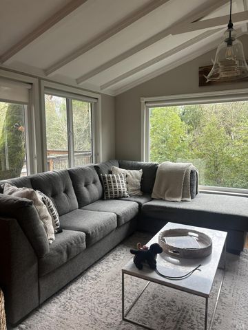 2531 Warm Springs Rd, Glen Ellen, CA 95442