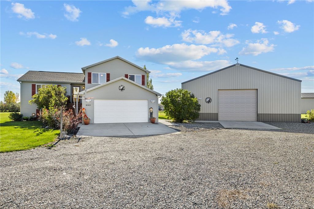 8060 Canyon Drive, Billings, MT 59106 photo 2