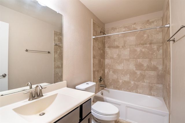 1610 Juniper Knoll Way, Conroe, TX 77301