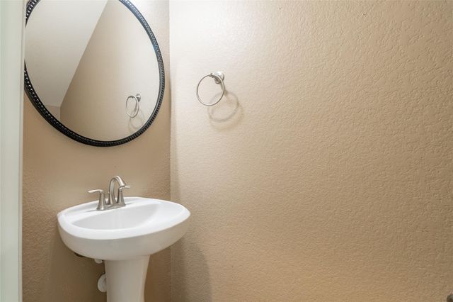 1610 Juniper Knoll Way, Conroe, TX 77301