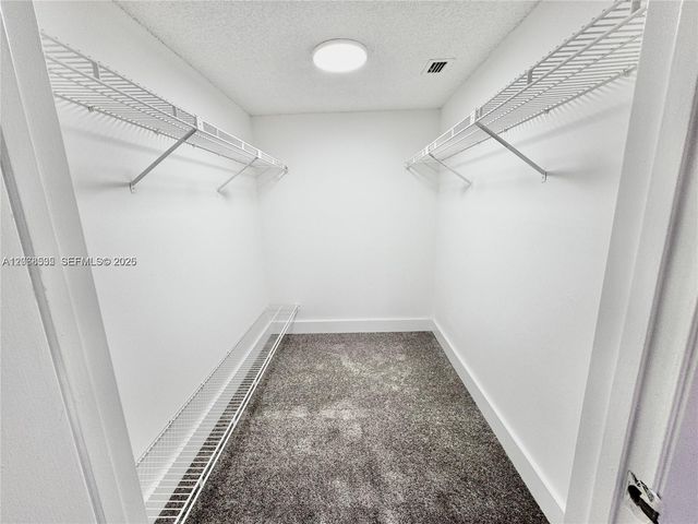 1075 Riverside Drive 302, Coral Springs, FL 33071