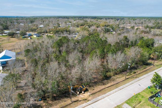 00 Waveland Avenue, Waveland, MS 39576