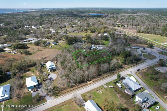 00 Waveland Avenue, Waveland, MS 39576