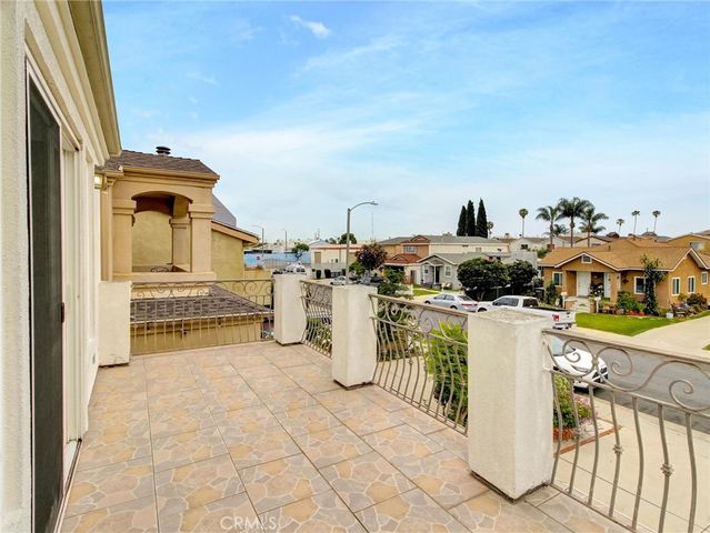 619 E Realty Street, Carson, CA 90745