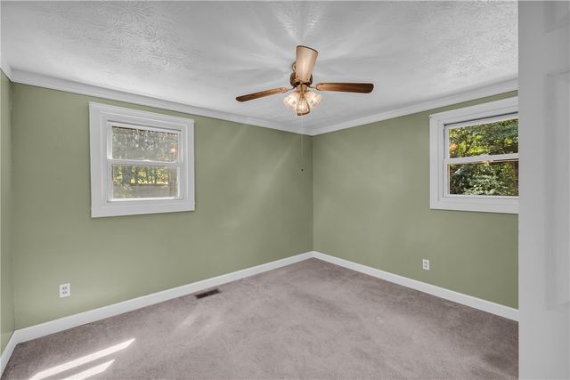289 Crestwood Drive, Salem, SC 29676
