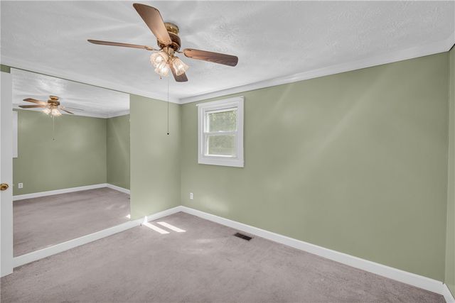 289 Crestwood Drive, Salem, SC 29676