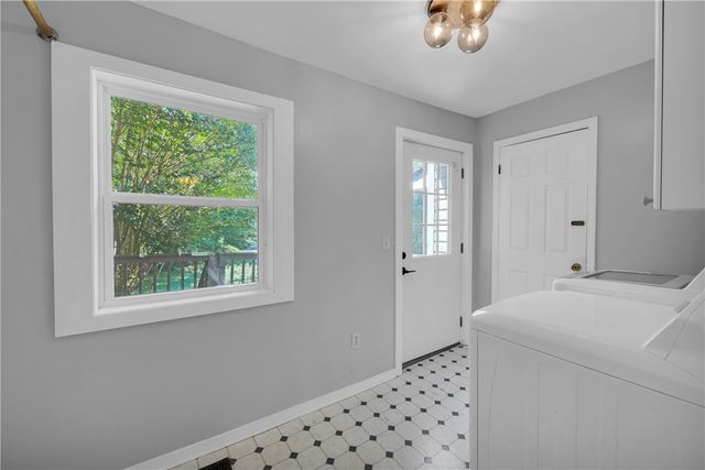 289 Crestwood Drive, Salem, SC 29676