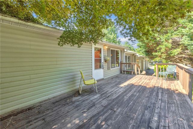 289 Crestwood Drive, Salem, SC 29676