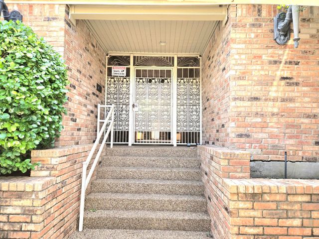 5325 Bent Tree Forest Drive 1129, Dallas, TX 75248