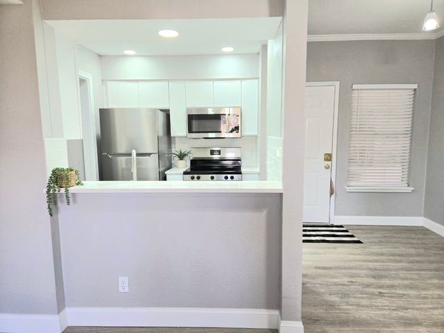 5325 Bent Tree Forest Drive 1129, Dallas, TX 75248