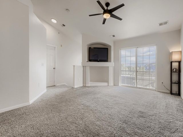 5255 Memphis St 12-1222, Denver, CO 80239
