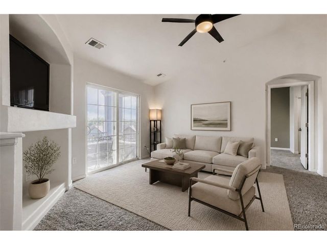 5255 Memphis St 12-1222, Denver, CO 80239