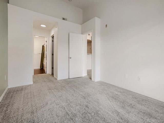 5255 Memphis St 12-1222, Denver, CO 80239