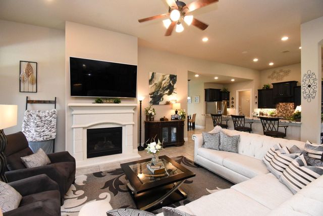 2318 Umber Oaks Lane, Brookshire, TX 77423