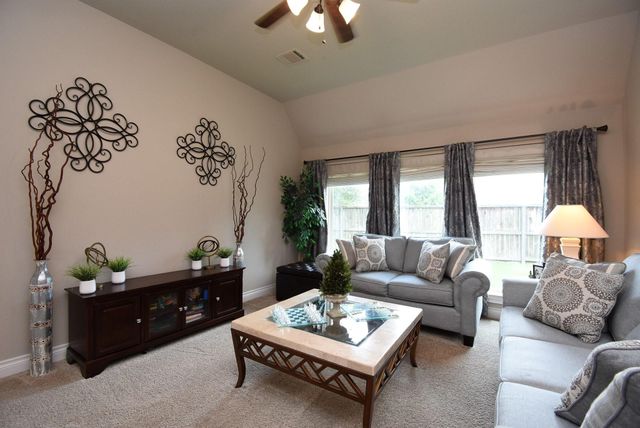 2318 Umber Oaks Lane, Brookshire, TX 77423