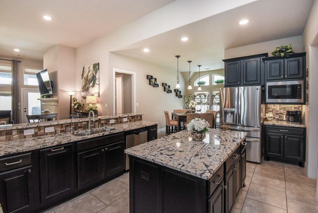 2318 Umber Oaks Lane, Brookshire, TX 77423