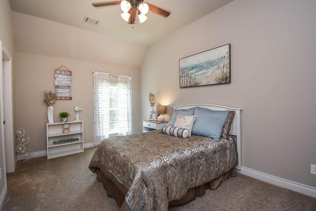 2318 Umber Oaks Lane, Brookshire, TX 77423