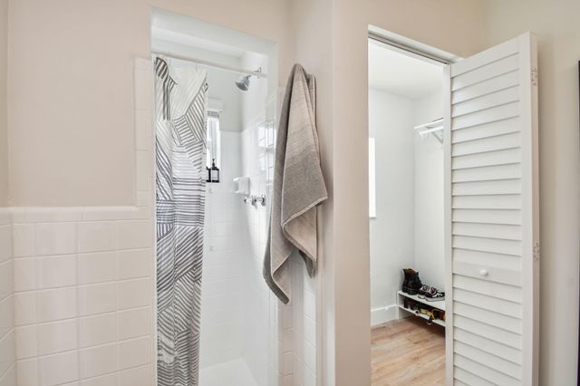 702 NE 10th Avenue, Boynton Beach, FL 33435