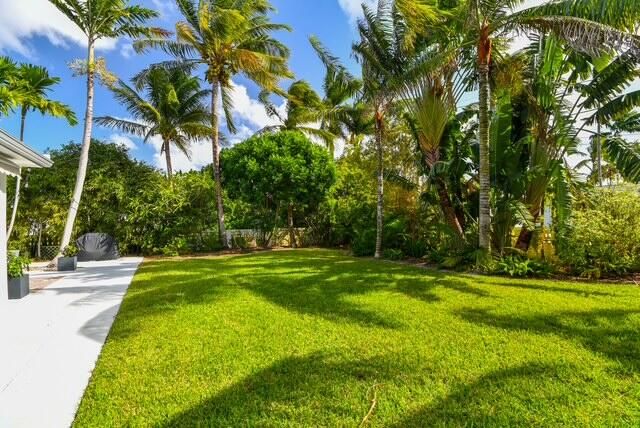 702 NE 10th Avenue, Boynton Beach, FL 33435