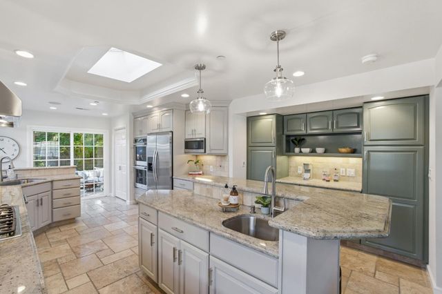 702 Fiesta Drive, San Mateo, CA 94403