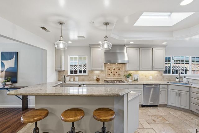702 Fiesta Drive, San Mateo, CA 94403