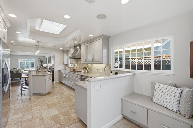 702 Fiesta Drive, San Mateo, CA 94403