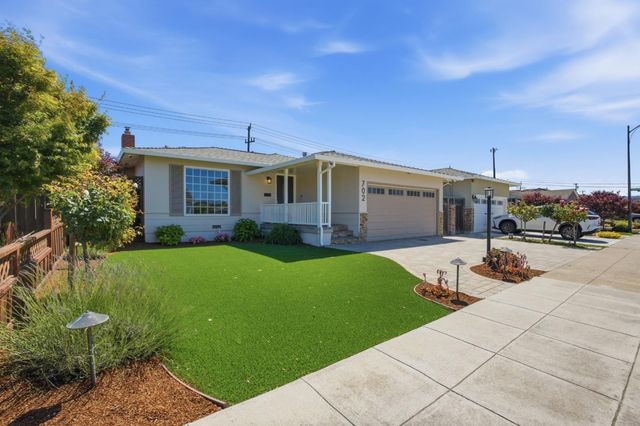 702 Fiesta Drive, San Mateo, CA 94403