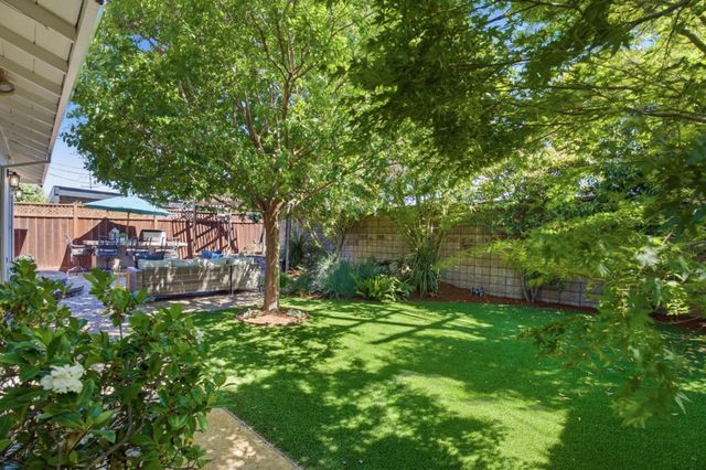 702 Fiesta Drive, San Mateo, CA 94403