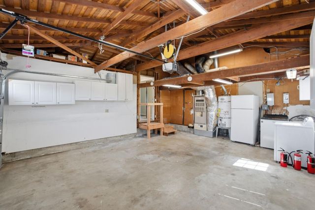 702 Fiesta Drive, San Mateo, CA 94403