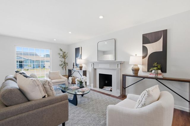 702 Fiesta Drive, San Mateo, CA 94403