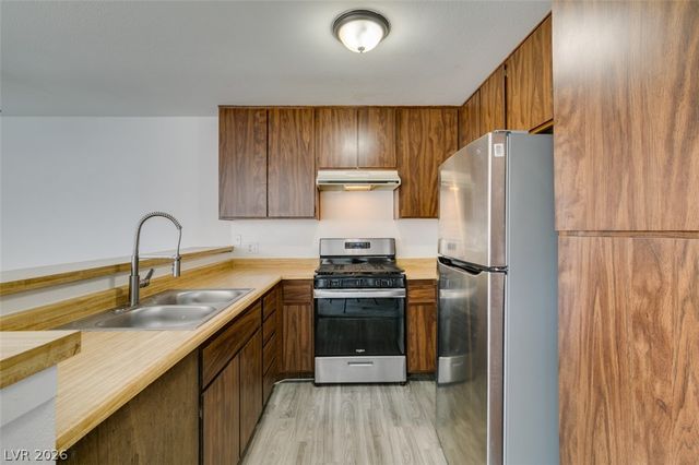4335 Galore Avenue, Las Vegas, NV 89115