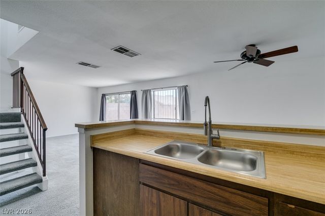 4335 Galore Avenue, Las Vegas, NV 89115