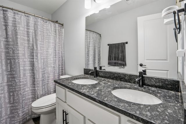 545 10th Street, Waukee, IA 50263