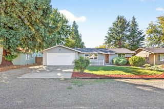 1826 Hart Avenue, Medford, OR 97501