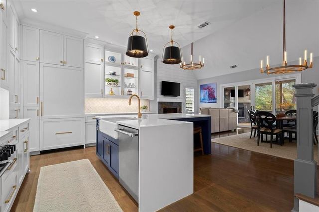 2578 Middle Coray Circle, Marietta, GA 30066