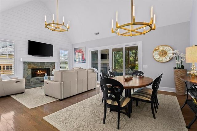 2578 Middle Coray Circle, Marietta, GA 30066