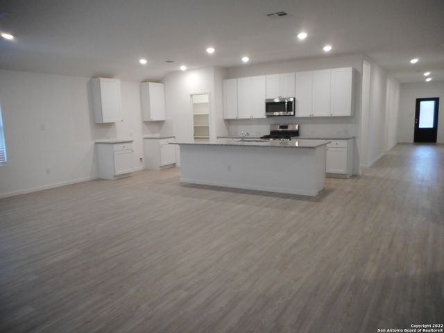 446 Fairy Duster, New Braunfels, TX 78130