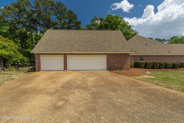 407 Thorngate Drive, Brandon, MS 39042