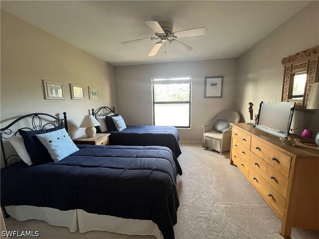 513 Lake Louise CIR 202, Naples, FL 34110