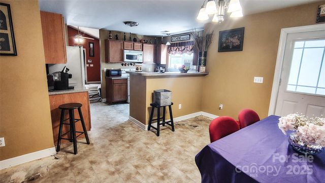 160 Tarrington Drive, Statesville, NC 28625