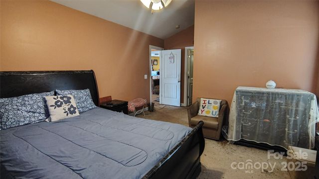 160 Tarrington Drive, Statesville, NC 28625