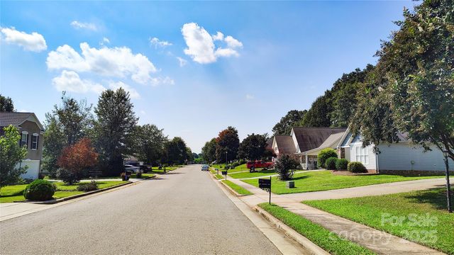 160 Tarrington Drive, Statesville, NC 28625