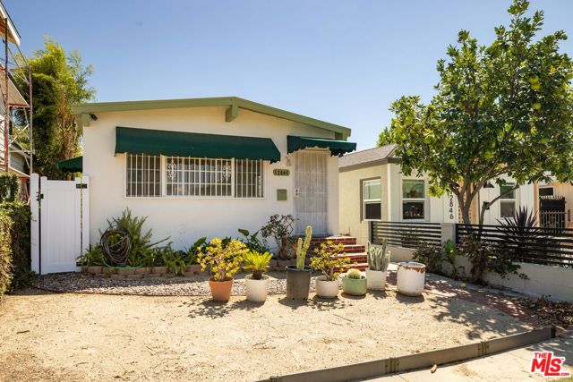 12844 Short Avenue, Los Angeles, CA 90066