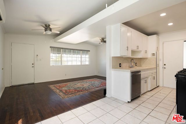 12844 Short Avenue, Los Angeles, CA 90066